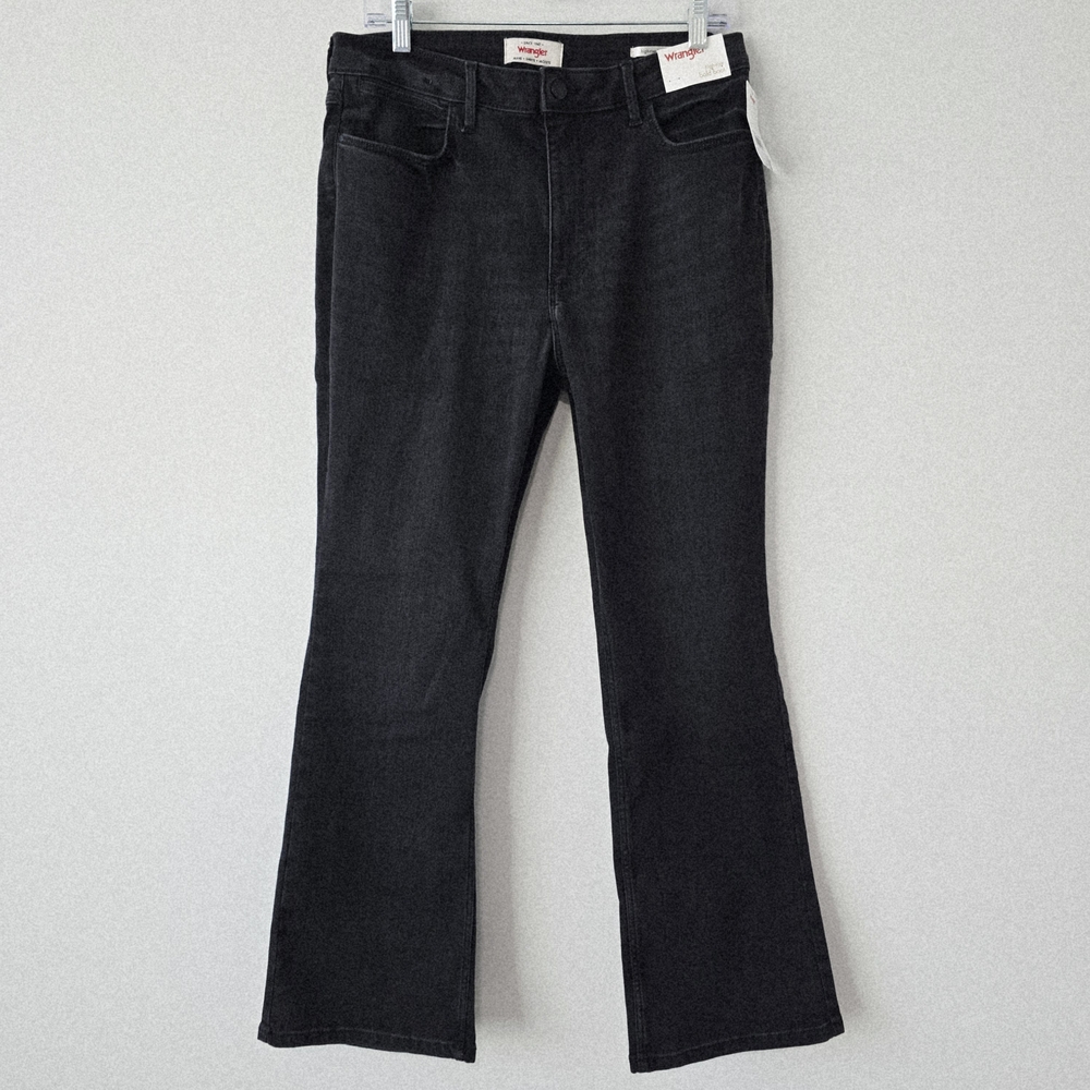 Wrangler Bootcut Jeans Womens 14 Black Wash NWT
